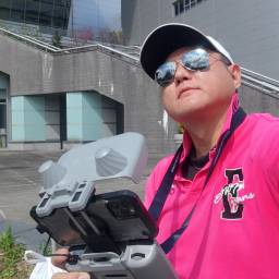 萬秉恒 講師